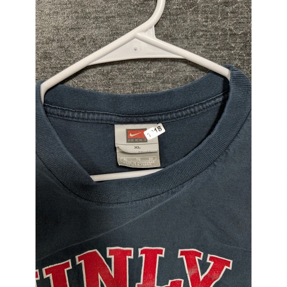 Nike Team UNLV Rebels Long Sleeve T-Shirt Mens XL Blue Vintage Collegiate Swoosh